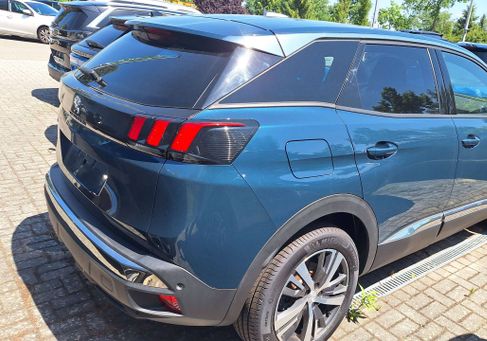 Peugeot 3008, 2023