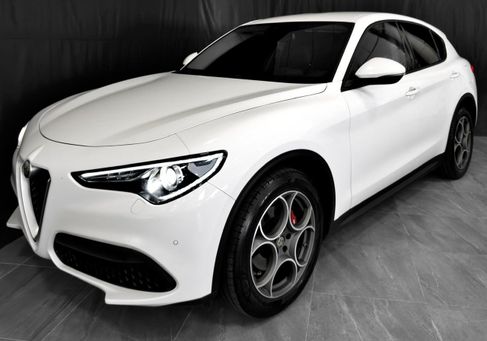 Alfa Romeo Stelvio, 2018