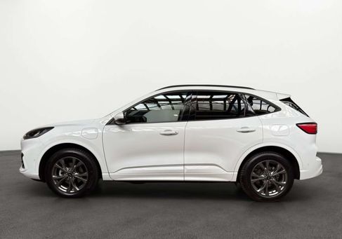 Ford Kuga, 2022