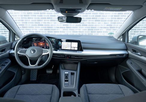 Volkswagen Golf, 2022 2