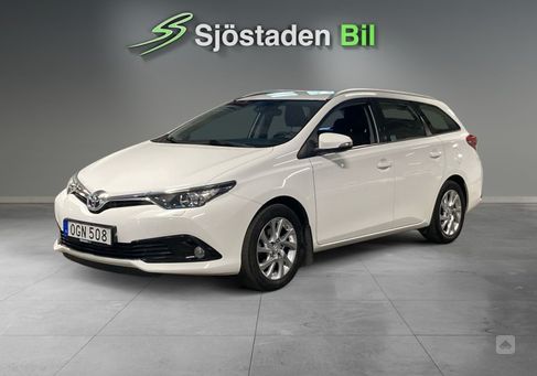 Toyota Auris Touring Sports, 2016