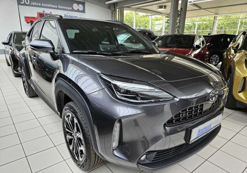 Toyota Yaris Cross, 2025