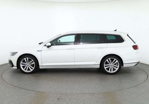 Volkswagen Passat Variant, 2020