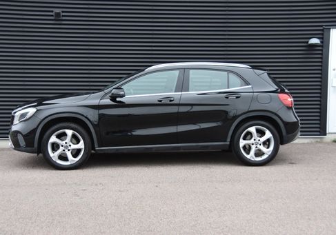 Mercedes-Benz GLA 200, 2018 3