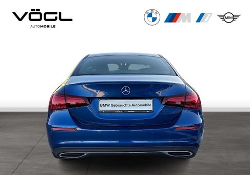 Mercedes-Benz A 220, 2024