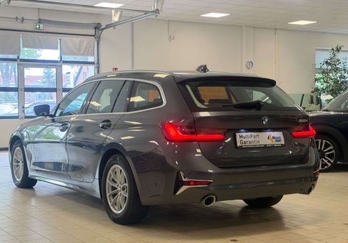 BMW 320, 2021