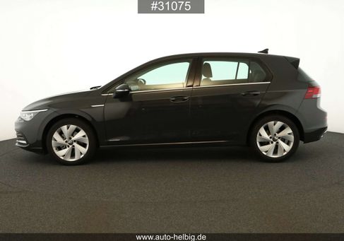 Volkswagen Golf, 2024 2