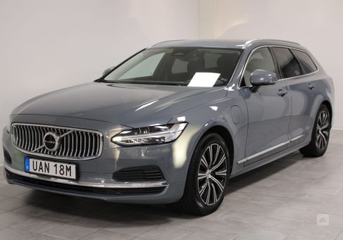 Volvo V90, 2022