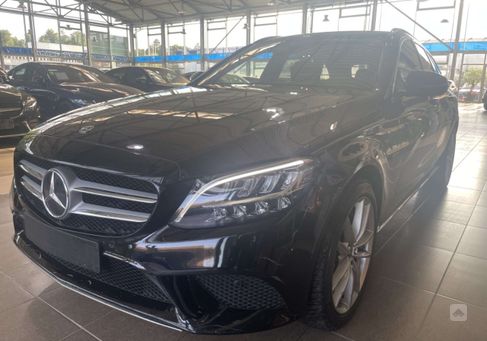 Mercedes-Benz C 300, 2021