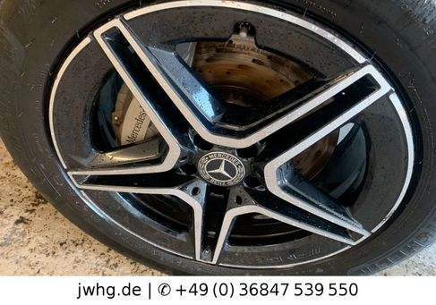 Mercedes-Benz GLC 300, 2022