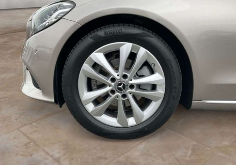 Mercedes-Benz C 180, 2021 2