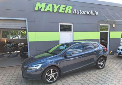 Volvo V40, 2018