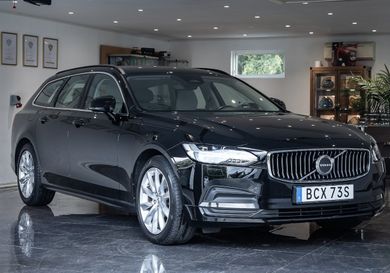Volvo V90, 2022