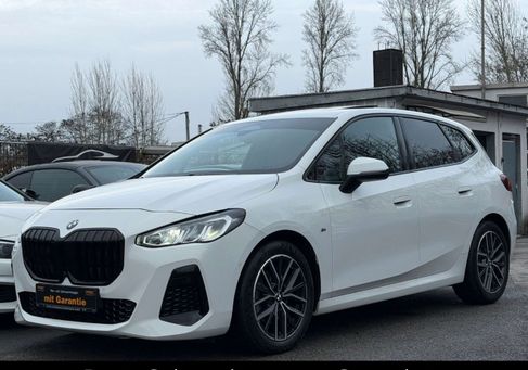 BMW 218, 2022 2