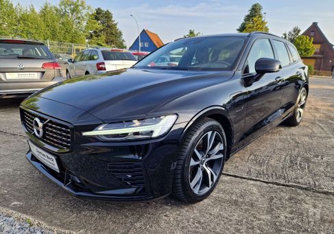 Volvo V60, 2021