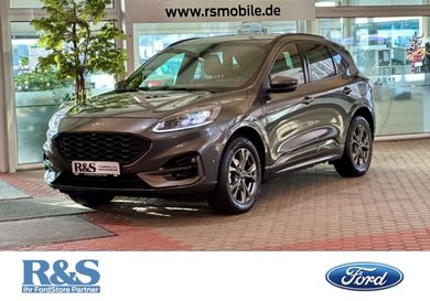 Ford Kuga, 2022
