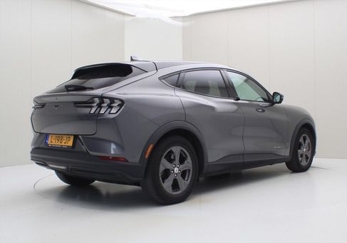 Ford Mustang Mach-E, 2021