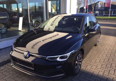 Volkswagen Golf, 2023 2
