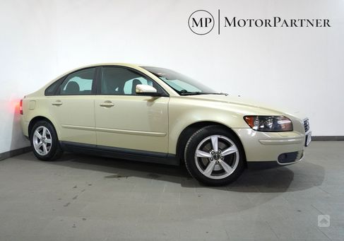 Volvo S40, 2004