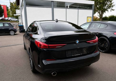 BMW 218, 2020 3