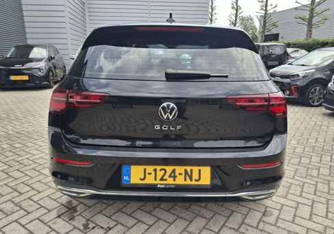 Volkswagen Golf, 2020 3