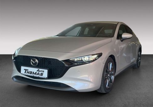 Mazda 3, 2022