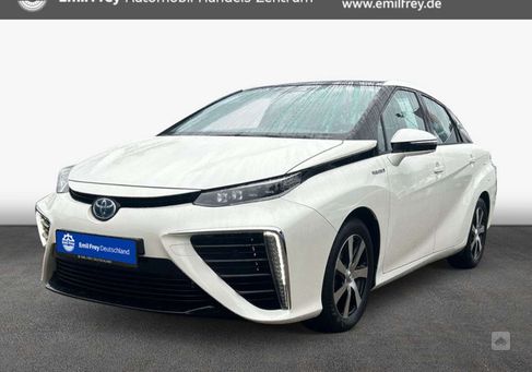 Toyota Mirai, 2017