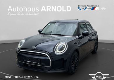 MINI ONE, 2022