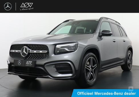 Mercedes-Benz GLB 200, 2025