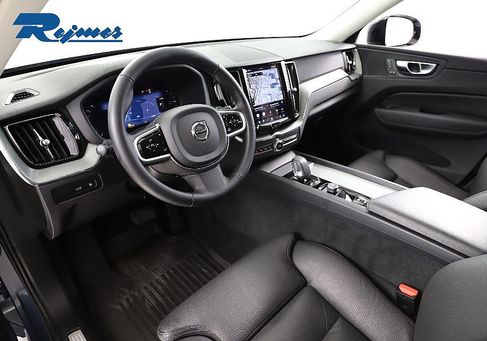 Volvo XC60, 2025