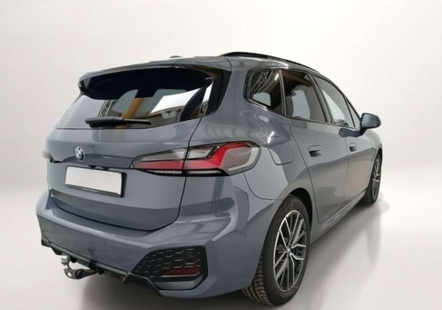 BMW 218, 2025