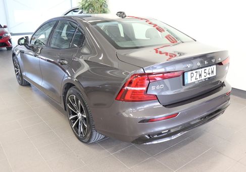 Volvo S60, 2024