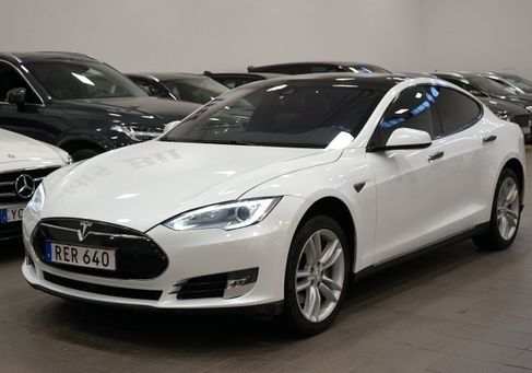 Tesla Model S, 2016