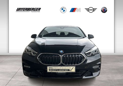 BMW 220, 2023 2