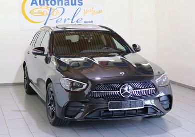 Mercedes-Benz E 300, 2021