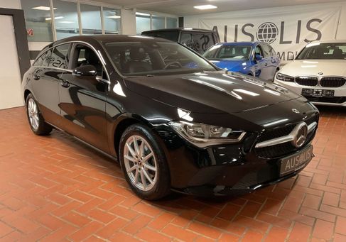 Mercedes-Benz CLA 180, 2023