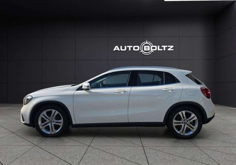 Mercedes-Benz GLA 180, 2020