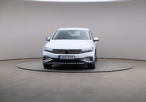 Volkswagen Passat, 2021