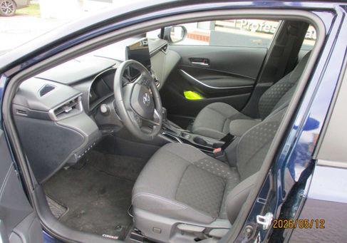 Toyota Corolla, 2025 3