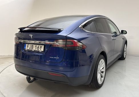Tesla Model X, 2020