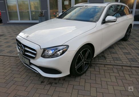 Mercedes-Benz E 300, 2019