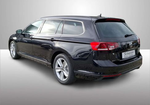 Volkswagen Passat Variant, 2023 3