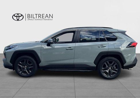 Toyota RAV 4, 2024 3