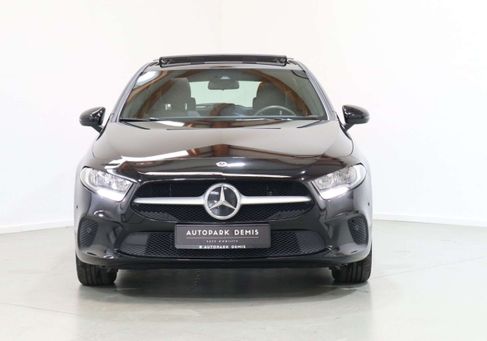 Mercedes-Benz A 250, 2022