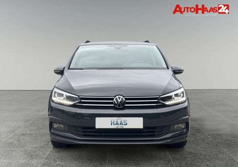Volkswagen Touran, 2024 2
