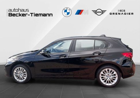 BMW 116, 2023
