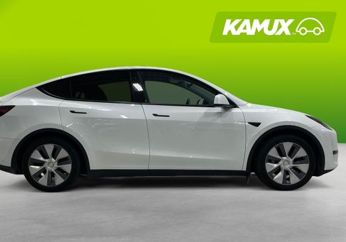 Tesla Model Y, 2023 2