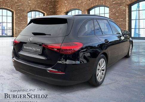 Mercedes-Benz C 200, 2023 3