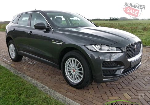 Jaguar F-Pace, 2020