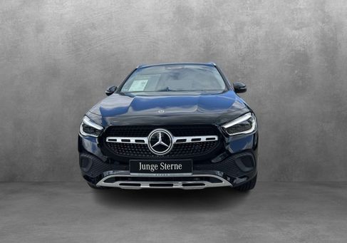 Mercedes-Benz GLA 220, 2023 2